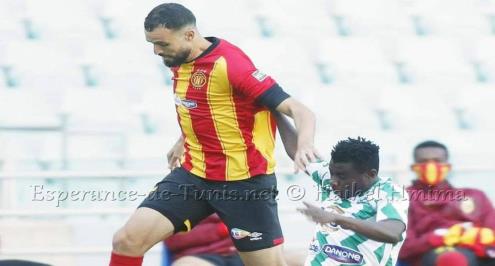 النقاز يسجل ويقود الترجي للفوز وصدارة الدوري التونسي مؤقتًا (فيديو)